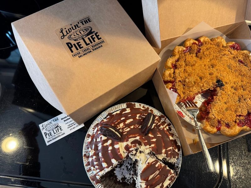 The 100% Pie Satisfaction Guarantee That Builds Real Trust