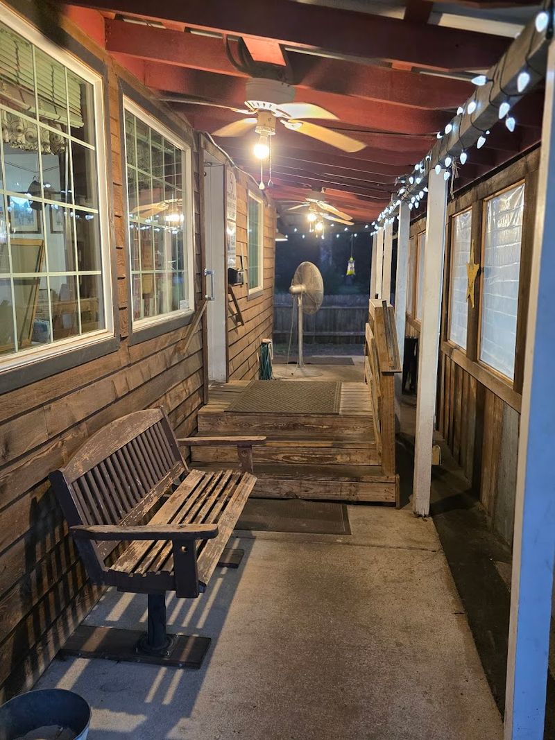 The Andy Griffith-Inspired Atmosphere That Sets the Mood
