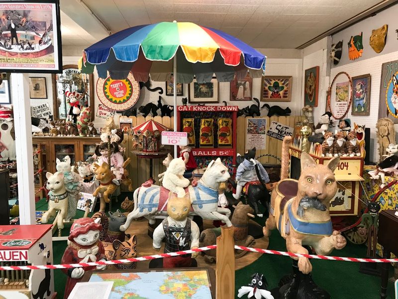 The Antique Cat Carousel That Stops Everyone in Their Tracks