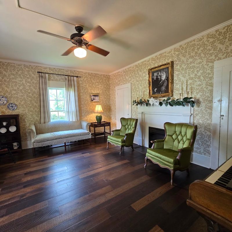 The Beautiful Rooms Inside the Antebellum Mansion