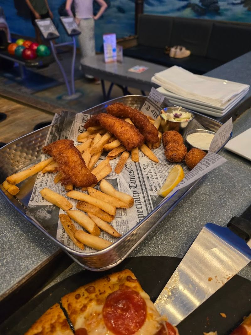 The Big Ol' Bucket Seafood Feast Worth Every Penny The Big Ol' Bucket Seafood Feast Worth Every Penny