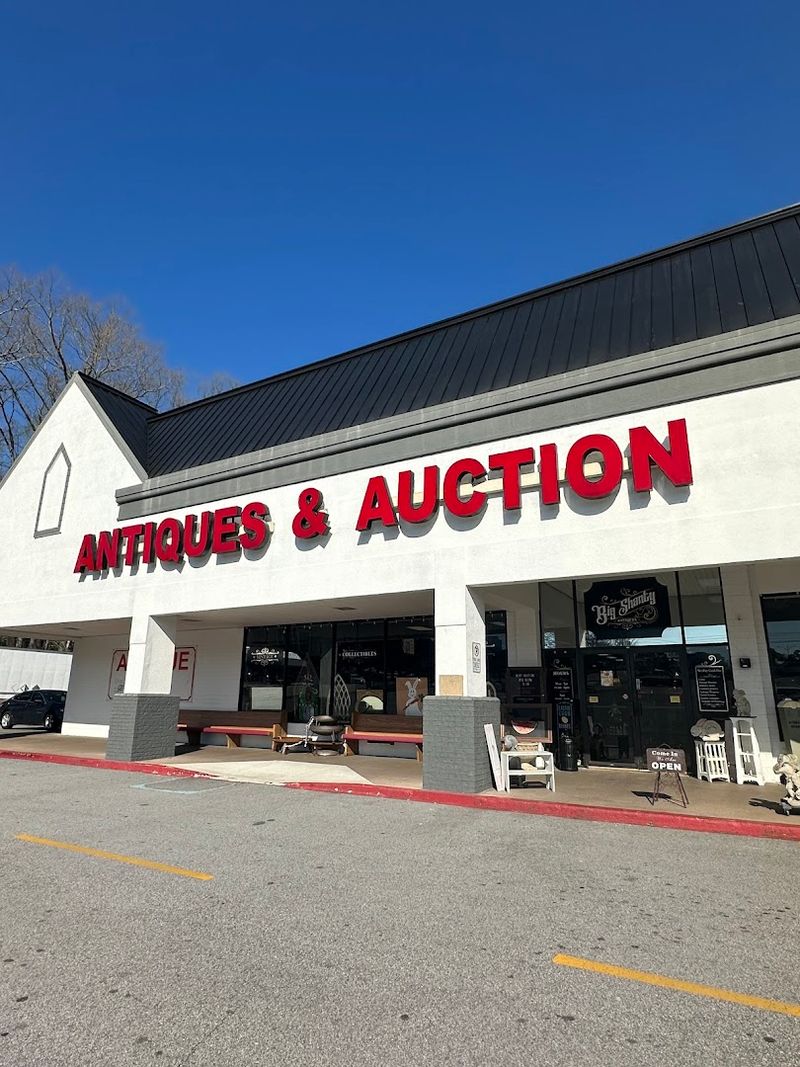 The Big Shanty Antiques Market - Kennesaw, Georgia