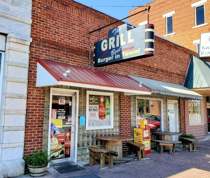 The Cowboy and Hot to Trot Burgers Worth the Drive