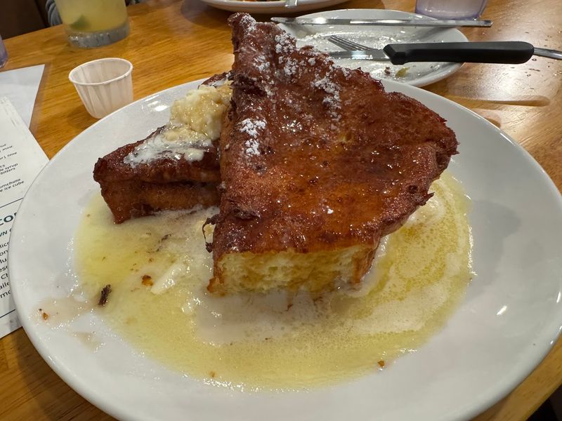 The Deep-Fried French Toast That Ruins All Others The Deep-Fried French Toast That Ruins All Others