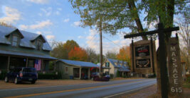 The Dreamy Tennessee Town Where Life Moves Slowly And Simple Living Still Thrives