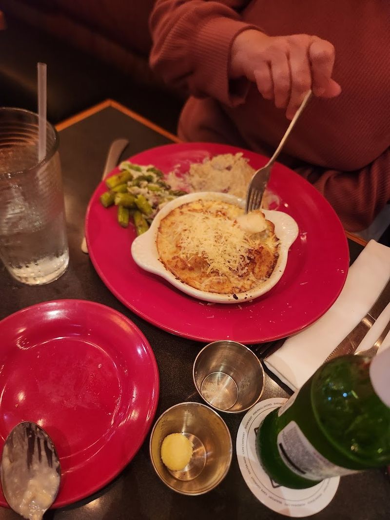 The Famous Clam Chowder Worth Driving Miles For