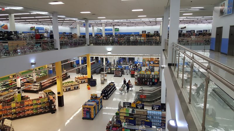 The Famous Two-Story Layout That Blows Everyone's Mind