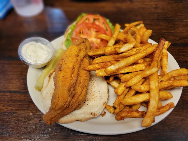 The Fish Sandwich That Stops Road Trippers in Their Tracks