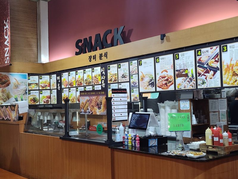 The Food Court That Deserves Its Own Trip
