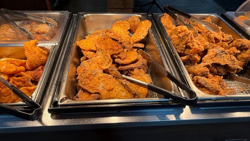 The Fried Chicken That Keeps People Coming Back The Fried Chicken That Keeps People Coming Back