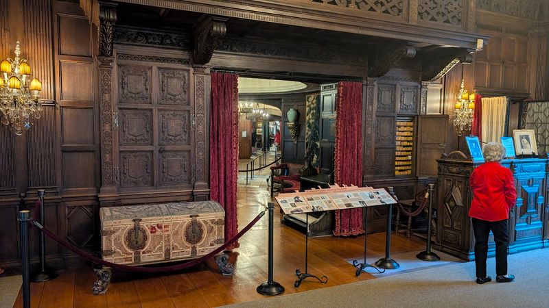 The Grand Music Room and Its Pipe Organ The Grand Music Room and Its Pipe Organ