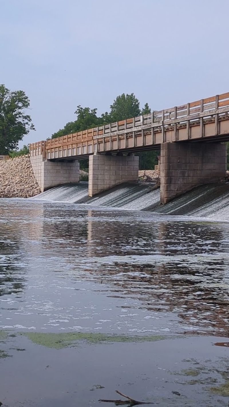 The Historic Illinois and Michigan Canal