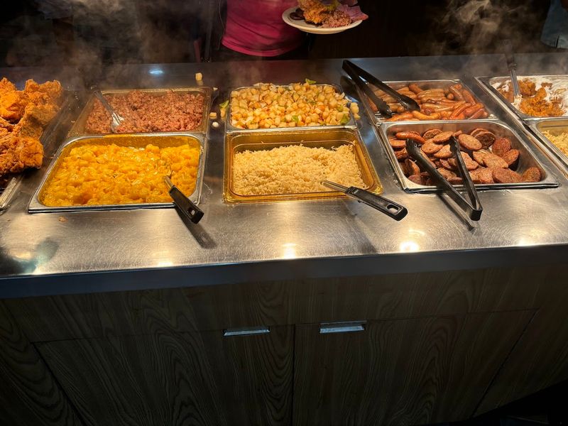 The Hot Bar Loaded With Comfort Food Classics