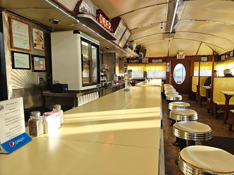 The Irresistible 1950s Atmosphere The Irresistible 1950s Atmosphere