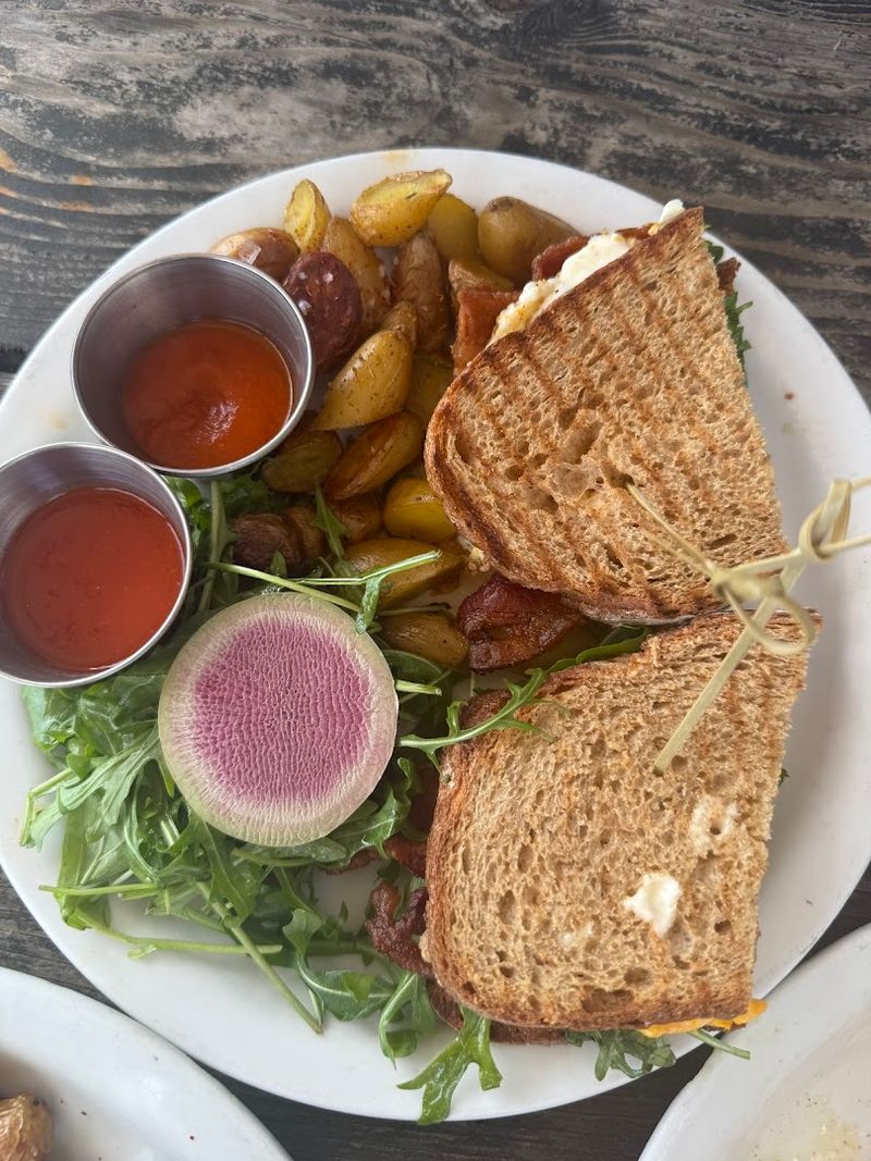The Kale Caesar, Crab Cake Sandwich, and Other Standout Dishes The Kale Caesar, Crab Cake Sandwich, and Other Standout Dishes