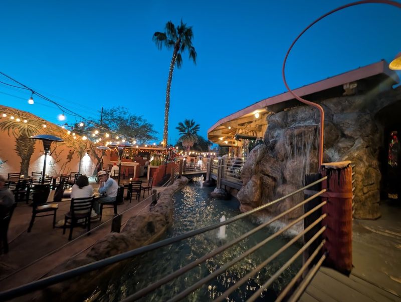The Lagoon Patio That Transforms Outdoor Dining