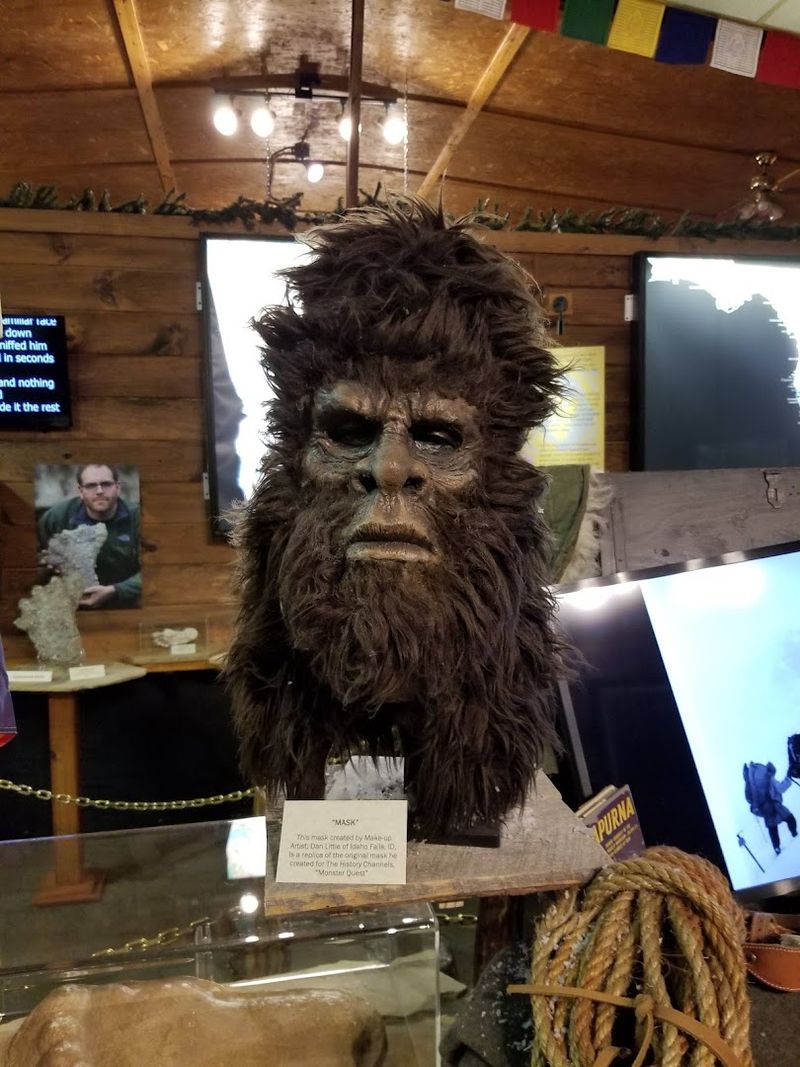 The Legendary 36-Inch Bigfoot Poop Display The Legendary 36-Inch Bigfoot Poop Display