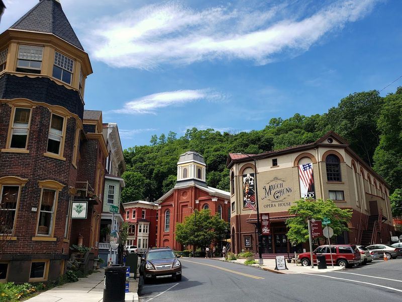 The Mauch Chunk Museum and Cultural Center