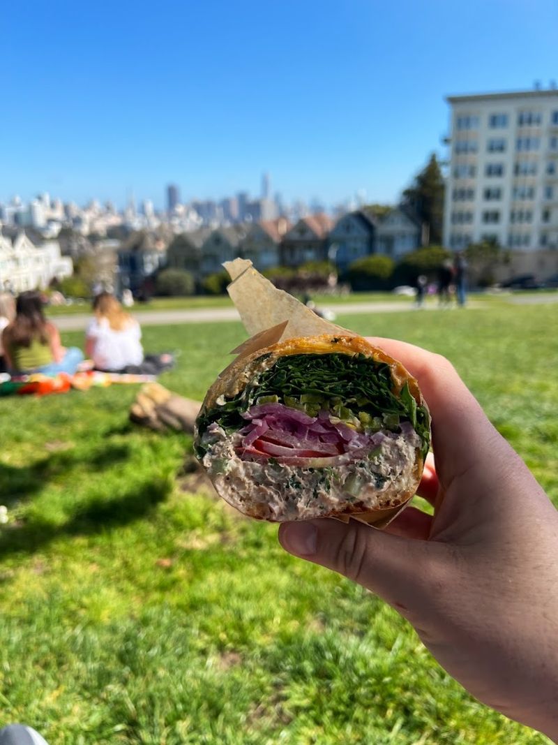 The Perfect Alamo Square Picnic Spot The Perfect Alamo Square Picnic Spot