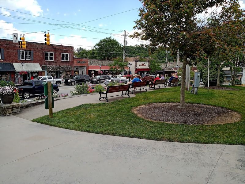 The Relaxed Small-Town Community Atmosphere