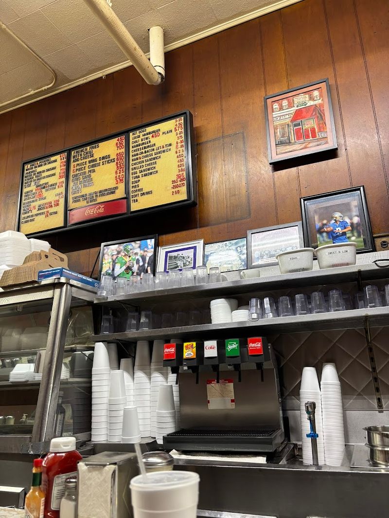 The Retro Atmosphere That Transports You Back in Time