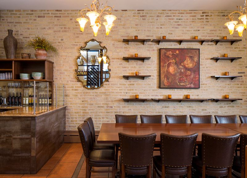 The Rustic Atmosphere That Feels Like a Trip to Naples