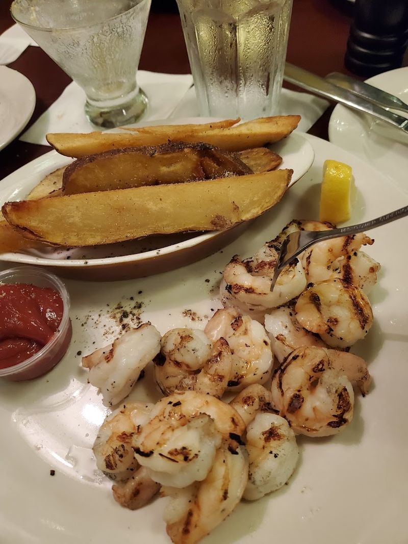 The Scallops and Seafood Options Are No Joke