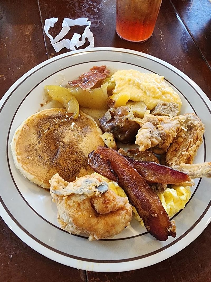 The Southern Breakfast Spread That Sets the Standard