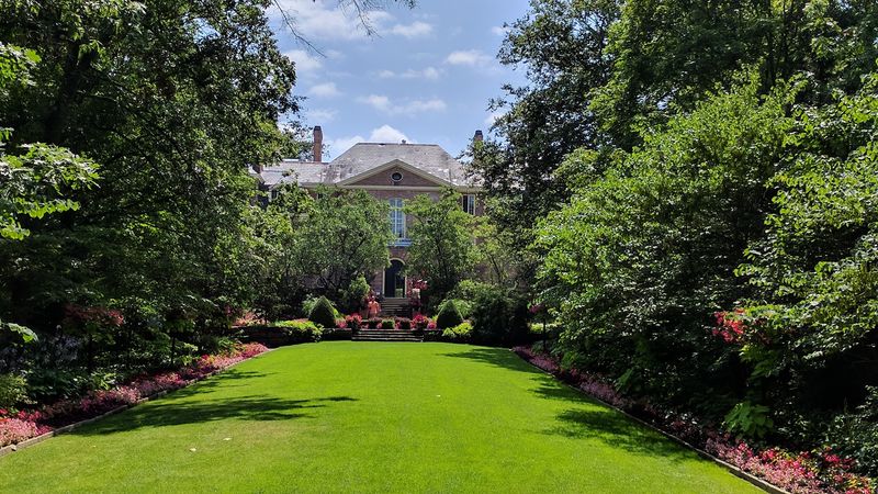 The Sprawling 47-Acre Estate Grounds The Sprawling 47-Acre Estate Grounds