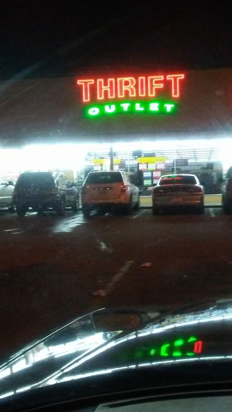 The Store Hours You Need To Know Before You Go