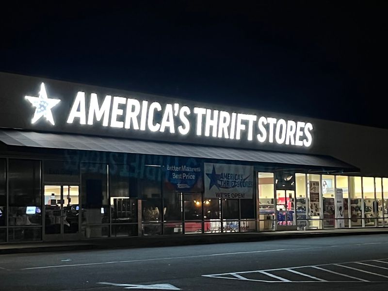The Store's Hours Make It Easy to Fit Into Any Schedule