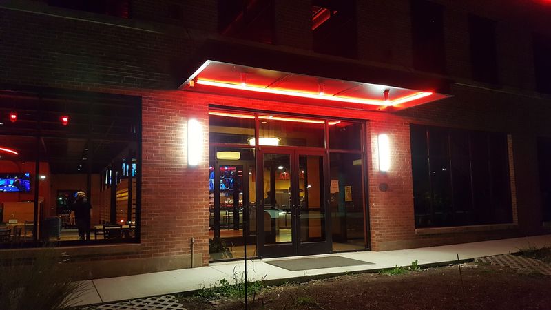 The Stuffed Pizza Experience That Tops Every Other Version