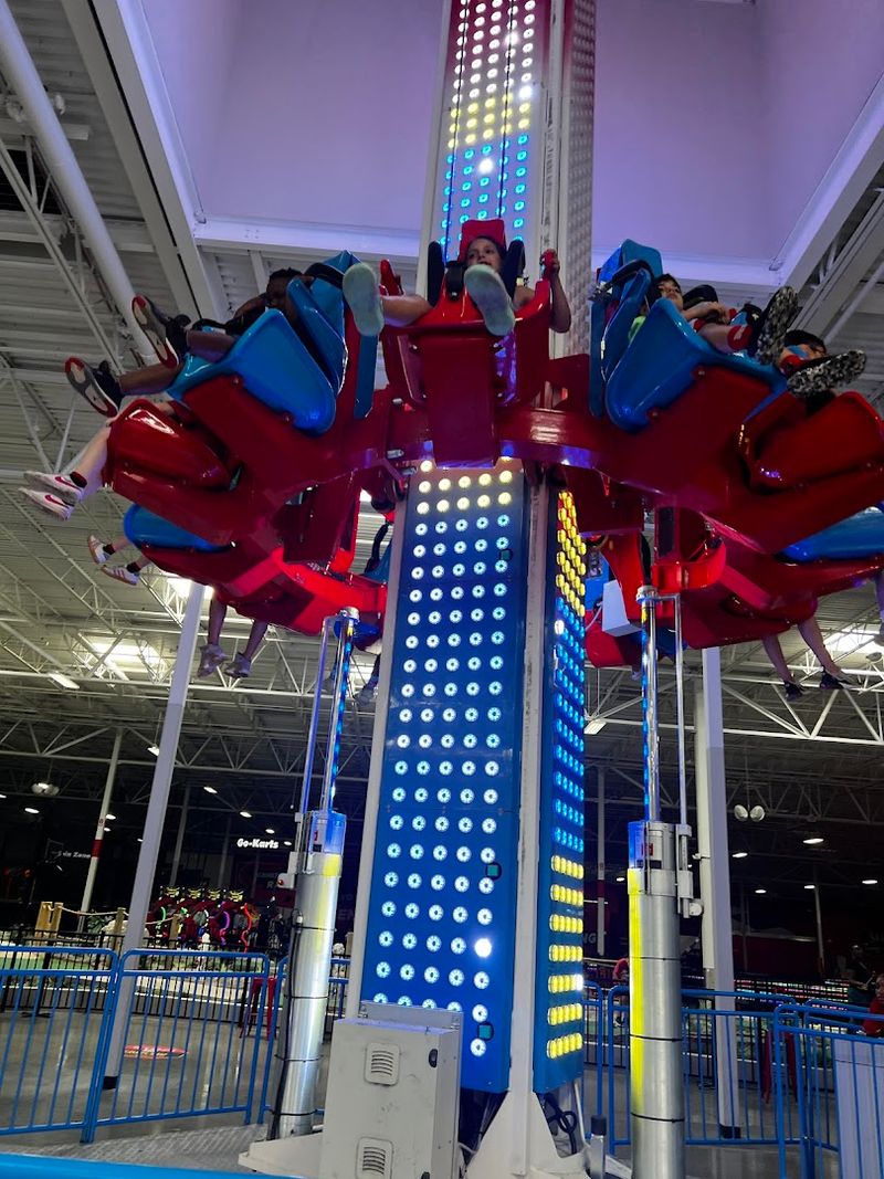 The Tsunami Ride for Extra Thrills