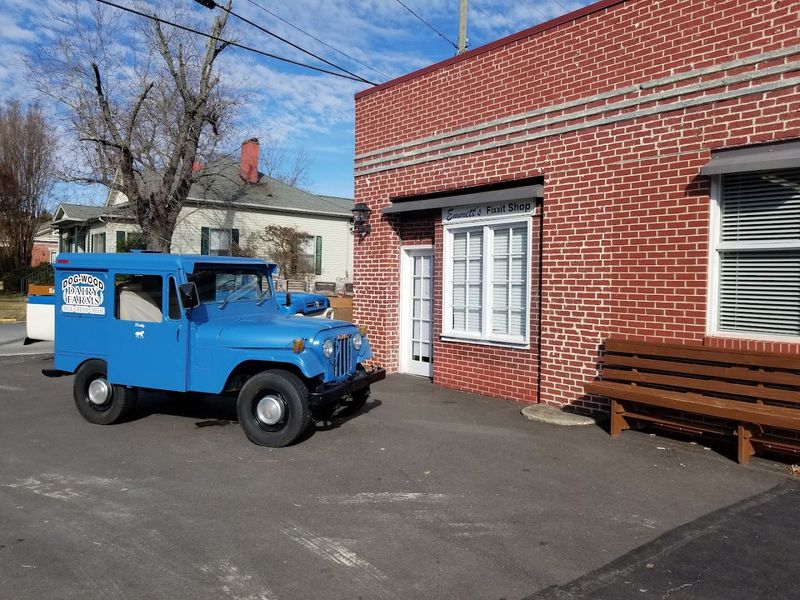 The Unique Small-Town Hospitality That Keeps Visitors Coming Back