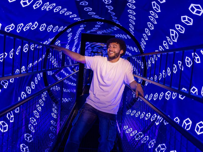 The Vortex Tunnel Experience