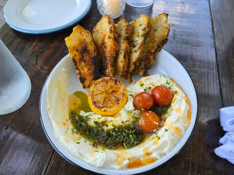 The Whipped Ricotta Appetizer Everyone Keeps Talking About