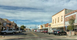 These 15 Arizona towns prove couples can still enjoy retirement on nothing but Social Security