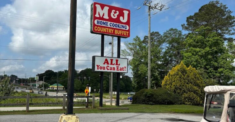 This Beloved Georgia Restaurant Serves An All-You-Can-Eat Country Buffet That Keeps Hungry Diners Coming Back Again And Again