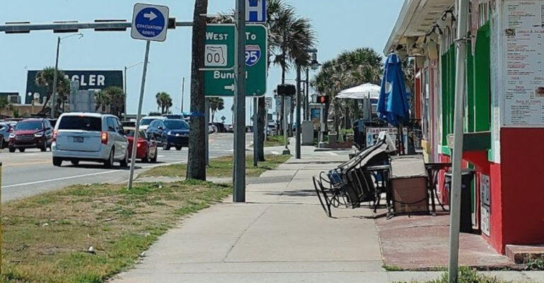 This Charming Florida Beach Town Feels Like Paradise With Its Unspoiled Coastline