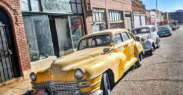 This Eerie Arizona Ghost Town Is Home To Hundreds Of Vintage Cars Left Untouched By Time
