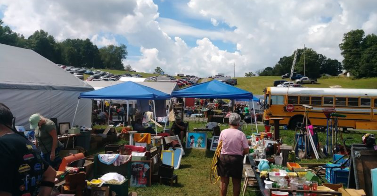 This Huge Virginia Flea Market Is Packed With Hidden Treasures For Under 30