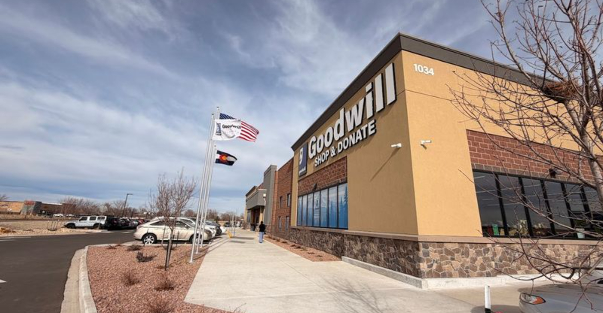 This Massive Thrift Store In Colorado Is So Huge You Can Easily Spend An Entire Day