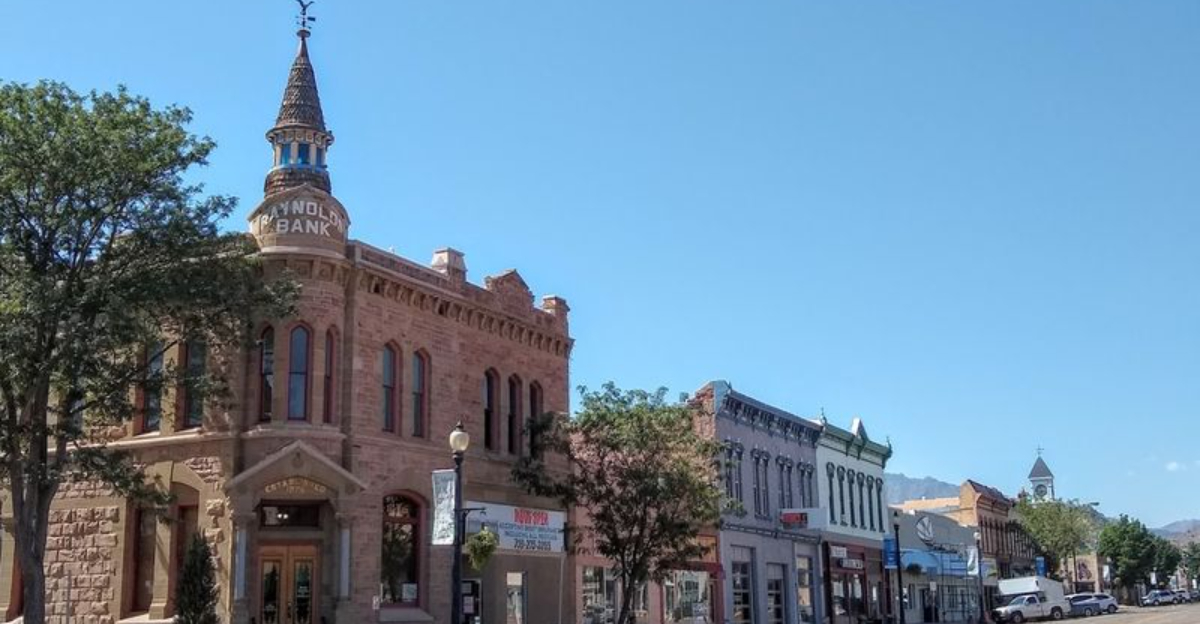 This Overlooked Colorado Town Remains Surprisingly Affordable And Largely Undiscovered