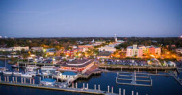 This Picture-Perfect Florida Town Looks Like It Belongs In A Hallmark Movie