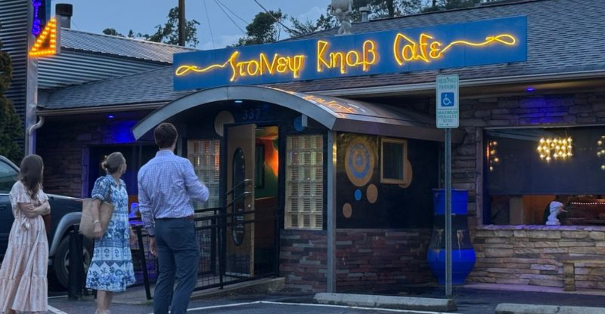 This Wonderfully Weird Restaurant In North Carolina Is An Experience Youll Remember For Years