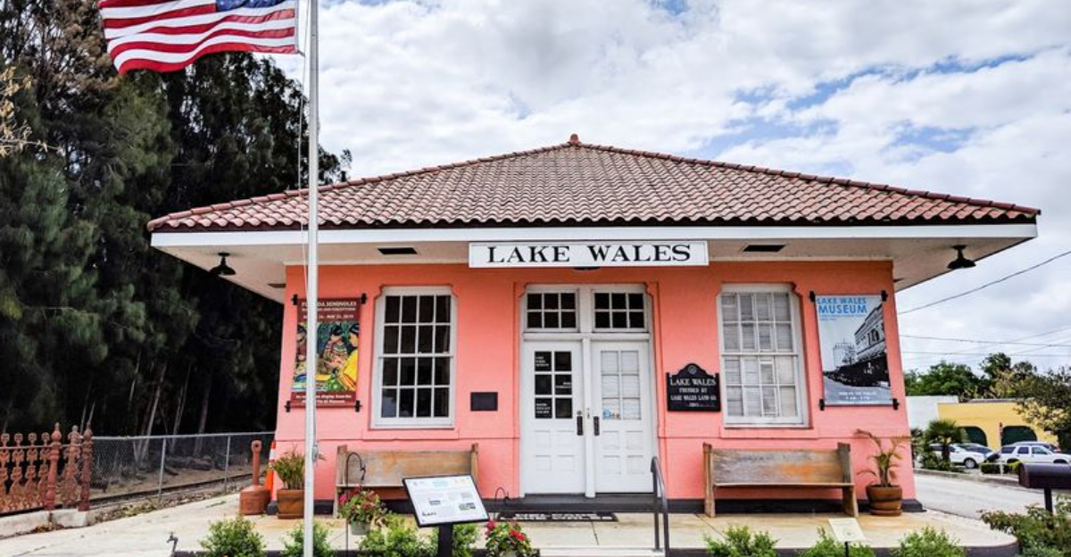 This charming Florida town feels like stepping straight into a Hallmark movie