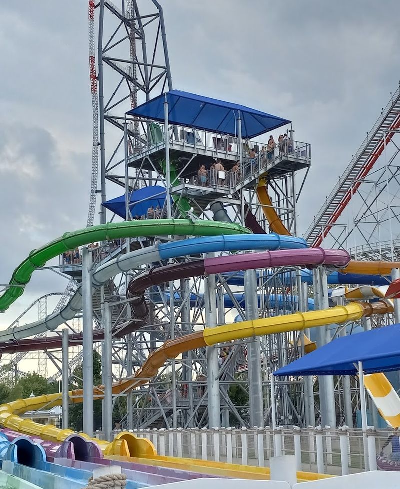 Thrilling Water Slides for Adrenaline Seekers