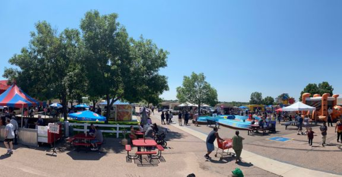 Treasure Hunters Can Spend All Day Digging Through Incredible Finds At This Giant Colorado Flea Market