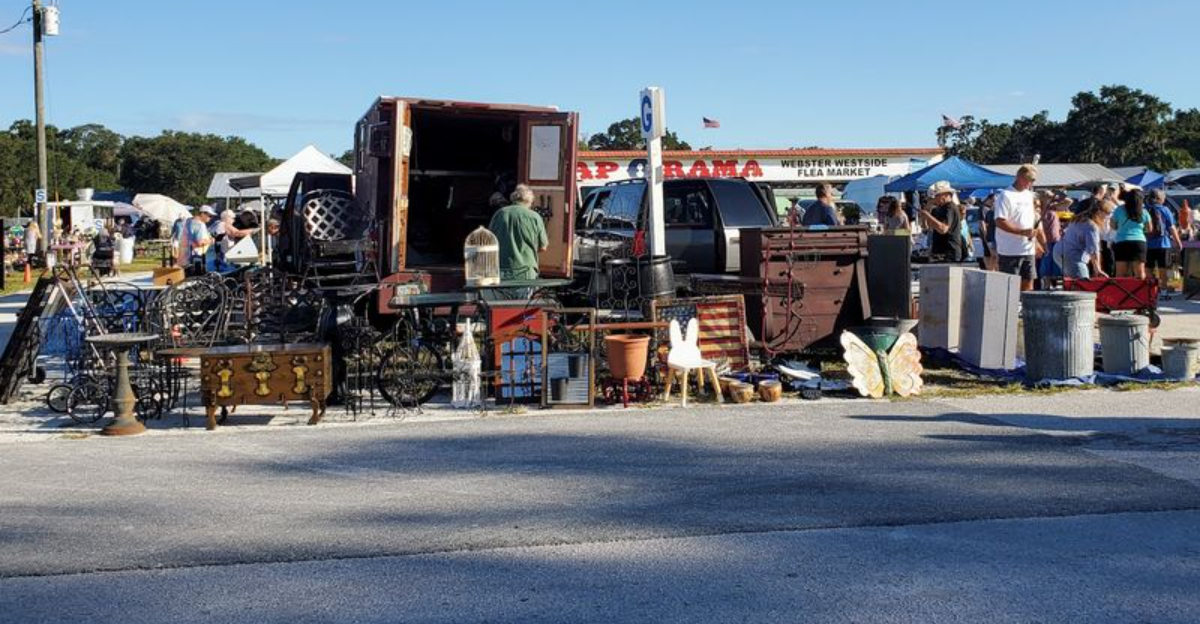 Treasure Hunters Can Spend Hours Exploring This Massive Florida Flea Market Packed With Hidden Gems