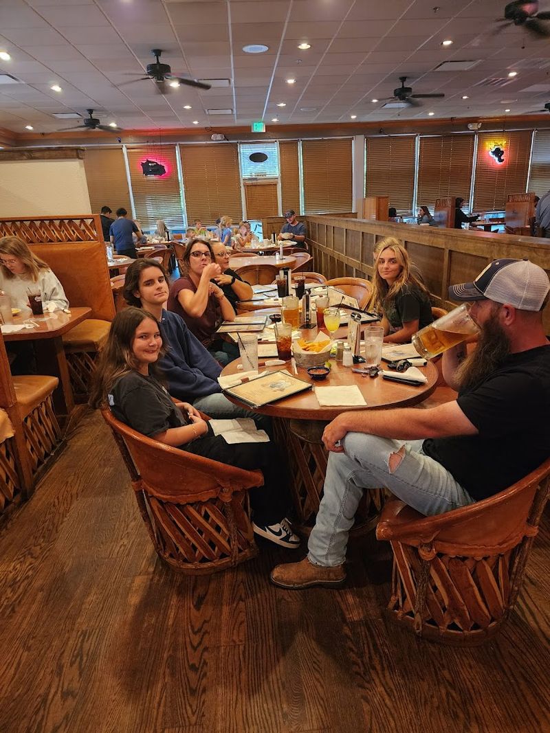 Trivia Nights That Turn Dinner Into an Event Trivia Nights That Turn Dinner Into an Event
